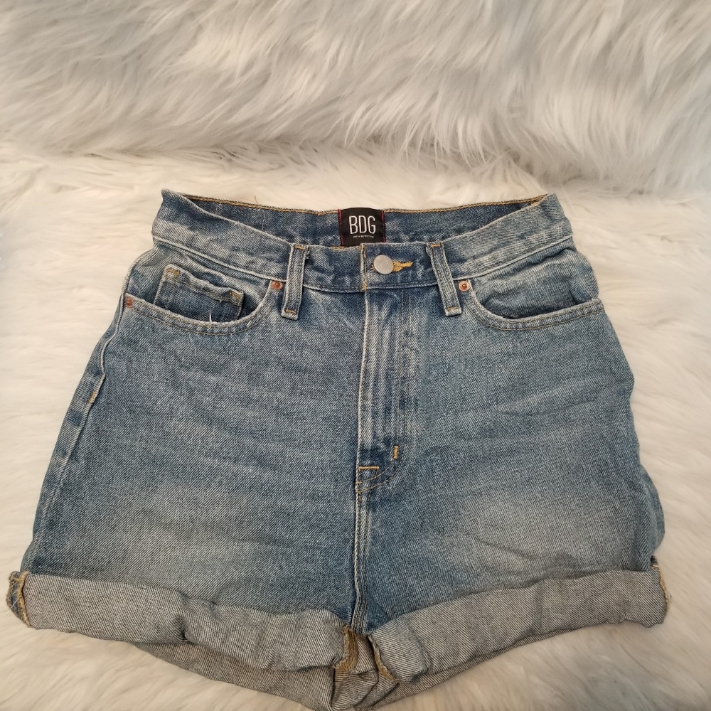 BDG Mom High-Rise Shorts